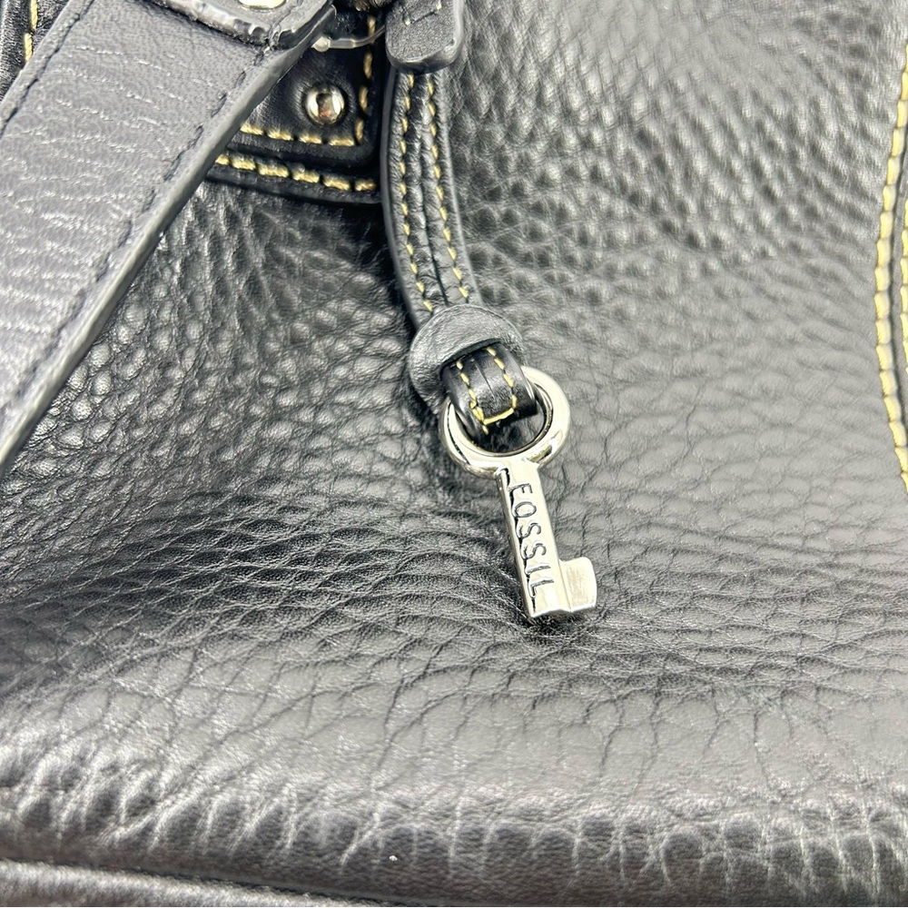 Fossil Handbag - Picture 7 of 14